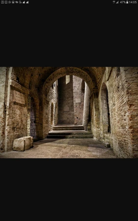 Marco Romani Perugia Buitenkant foto