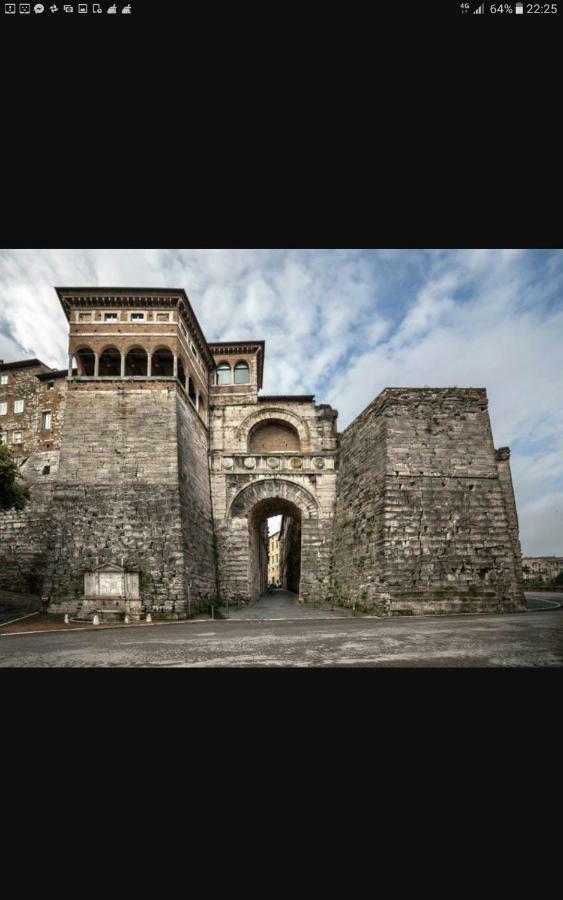 Marco Romani Perugia Buitenkant foto